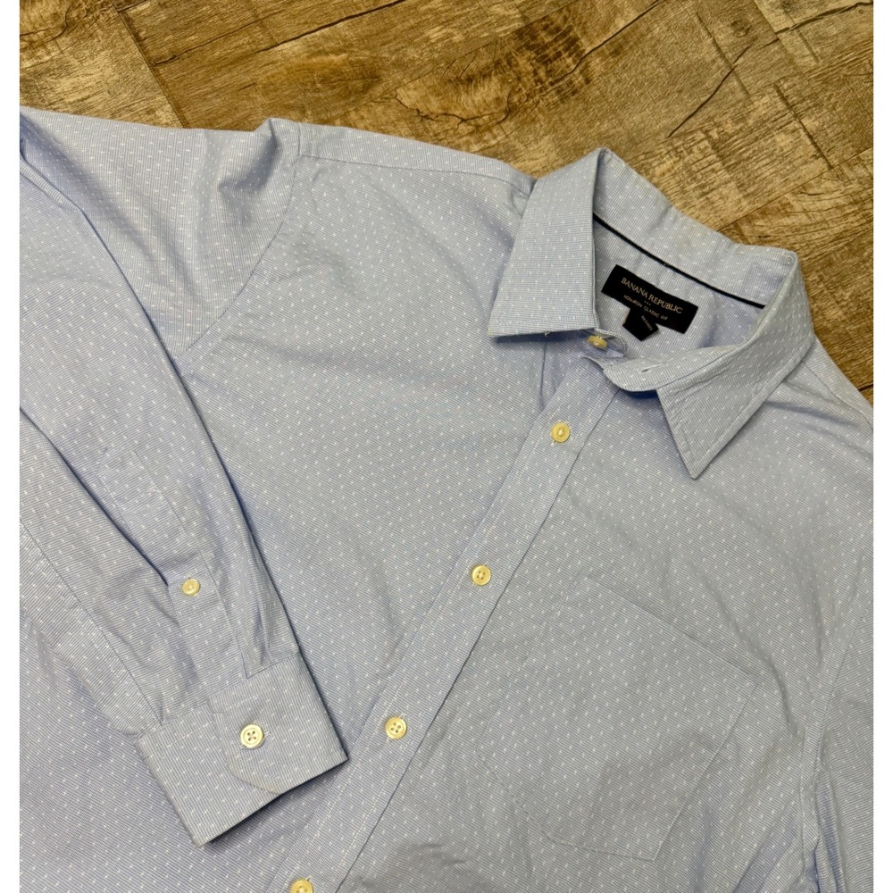 Banana Republic Mens Non-Iron Classic Fit Dress Shirt Blue White Pattern M 15.5